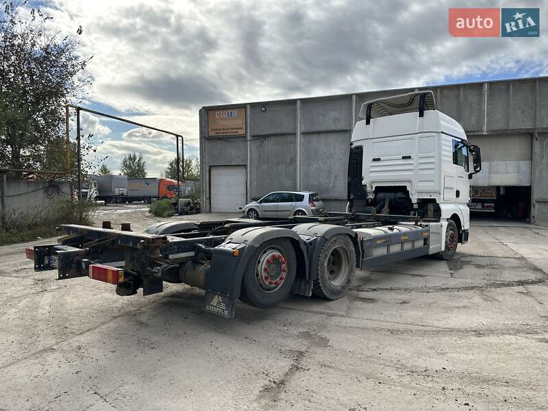 Контейнеровоз MAN TGX 2014 в Киеве фото 3 Контейнеровоз MAN TGX 2014 в Киеве