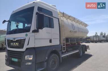 Кормовоз MAN TGX 2018 в 
