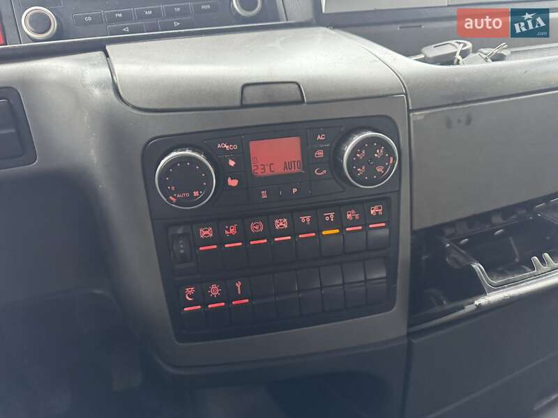 Контейнеровоз MAN TGX 2009 в Умані фото 13 Контейнеровоз MAN TGX 2009 в Умані