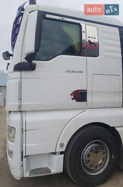 Контейнеровоз MAN TGX 2011 в 
