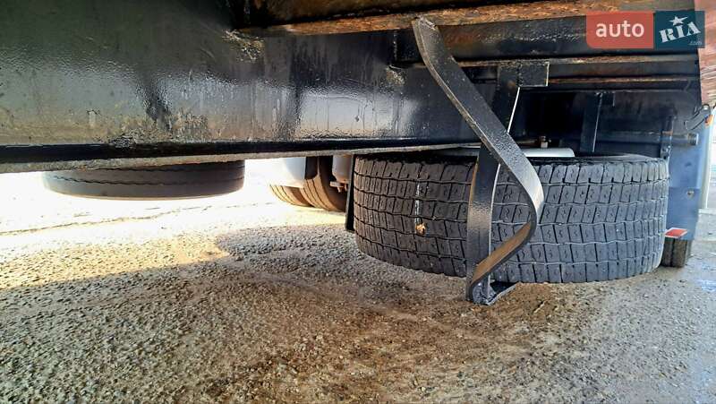 Тентований MAN TGX 2012 в Чернівцях