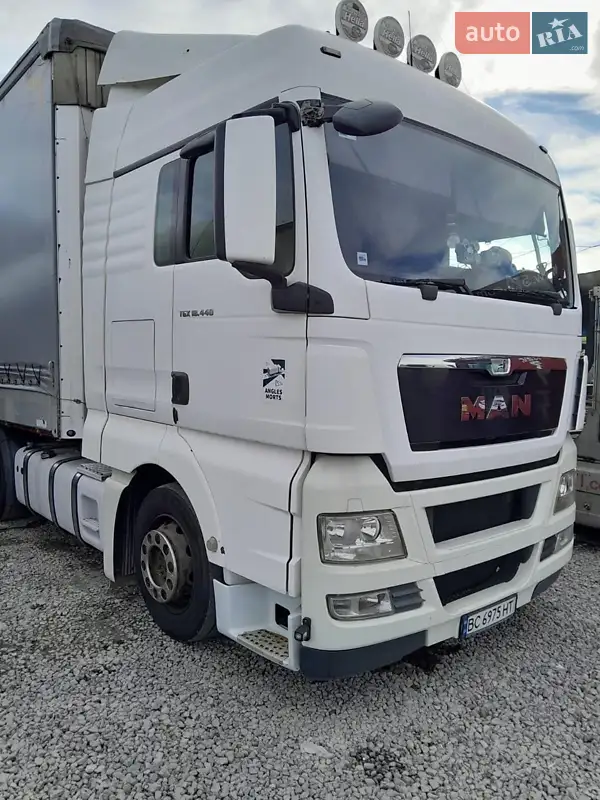 Тягач MAN TGX 2011 в 