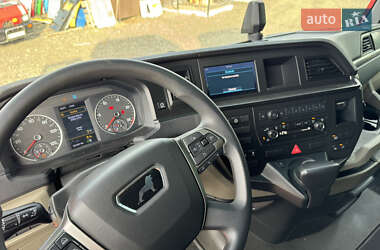 Контейнеровоз MAN TGX 2021 в 