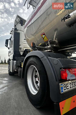 Тягач MAN TGX 2011 в 