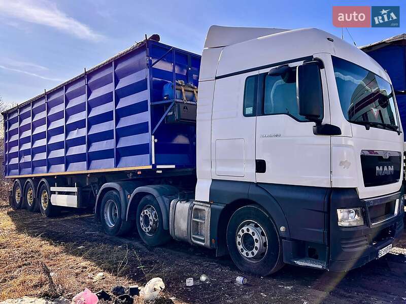 Самосвал MAN TGX 2013 в 