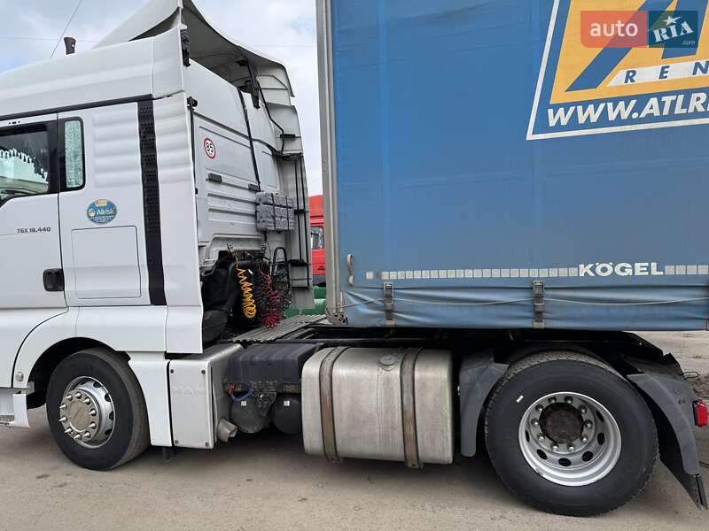Тягач MAN TGX 2010 в Дніпрі