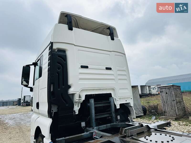 Контейнеровоз MAN TGX 2020 в Тернополе