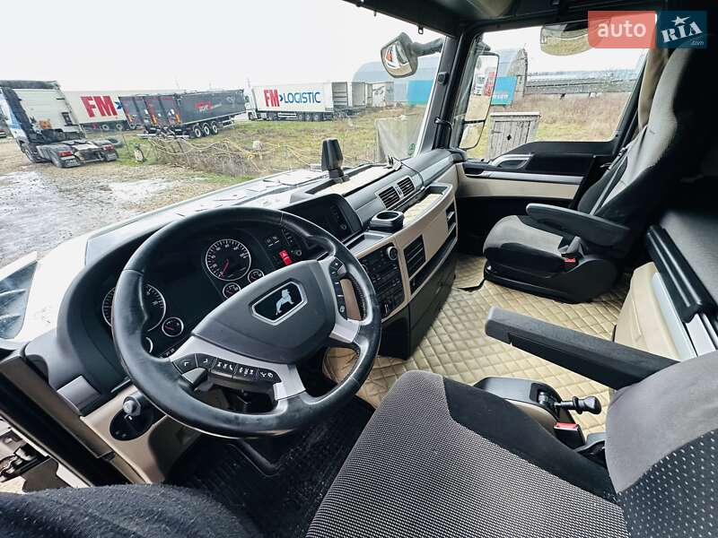 Контейнеровоз MAN TGX 2020 в Тернополе