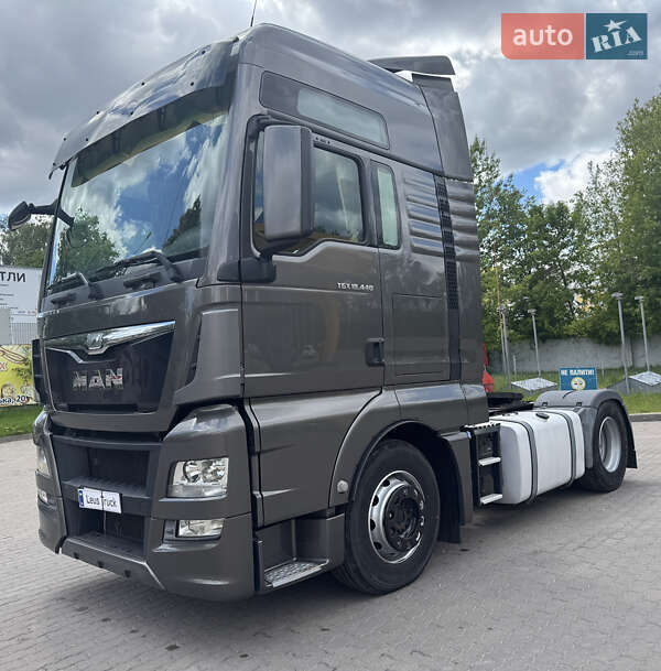 Тягач MAN TGX 2015 в Ровно