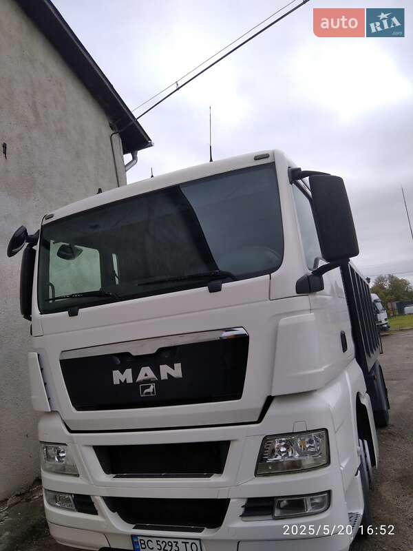 Самосвал MAN TGX 2011 в 