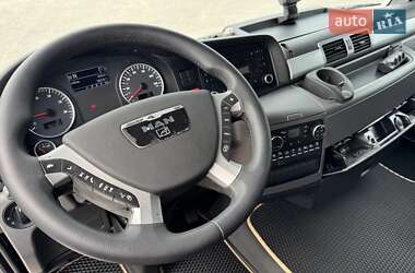Тягач MAN TGX 2012 в 
