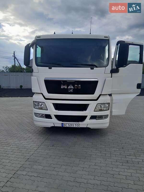 Самосвал MAN TGX 2011 в 