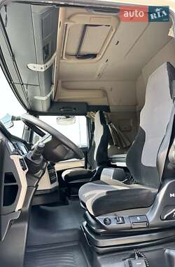 Тягач MAN TGX 2017 в 