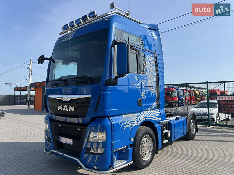 Тягач MAN TGX 2015 в 