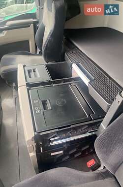 Тягач MAN TGX 2021 в 
