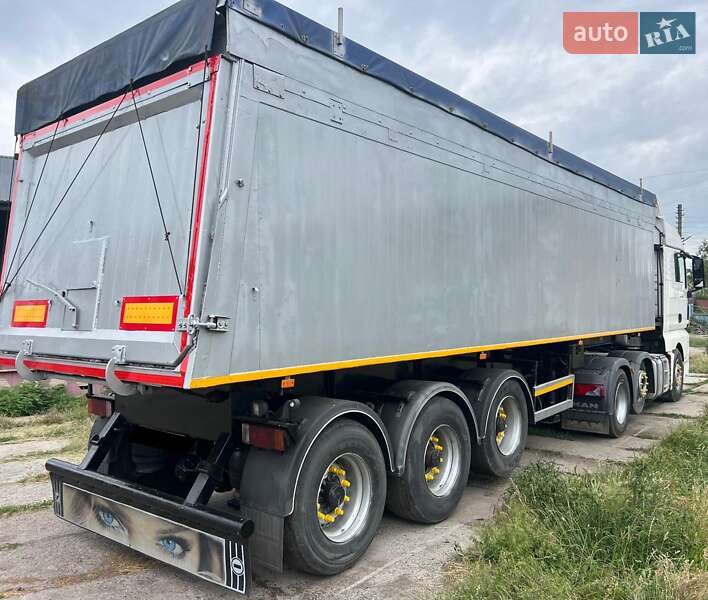 Зерновоз MAN TGX 2013 в Білій Церкві