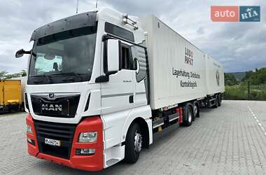 Контейнеровоз MAN TGX 2020 в 