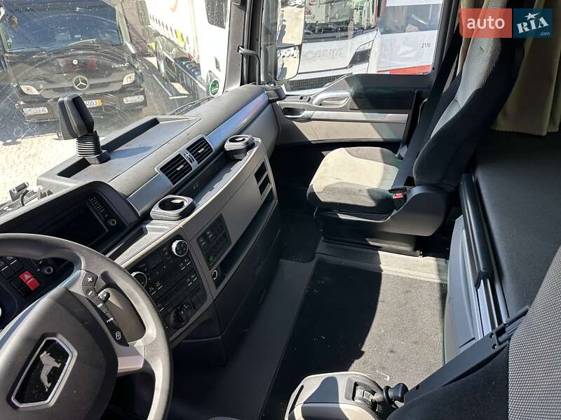 Контейнеровоз MAN TGX 2020 в Заліщиках