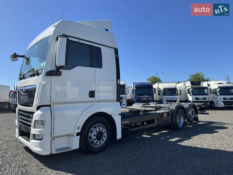 Контейнеровоз MAN TGX 2020 в Луцьку