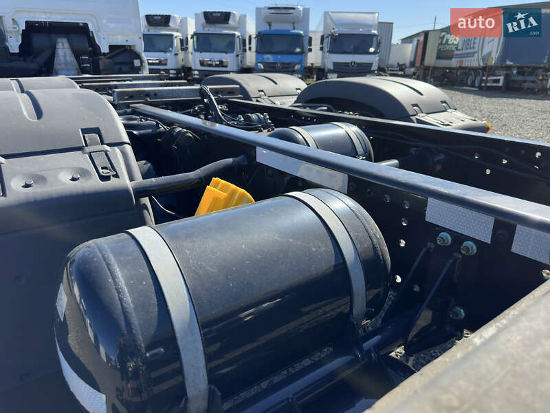 Контейнеровоз MAN TGX 2020 в Луцьку