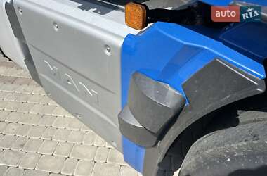 Контейнеровоз MAN TGX 2021 в 