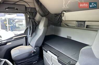 Контейнеровоз MAN TGX 2021 в 