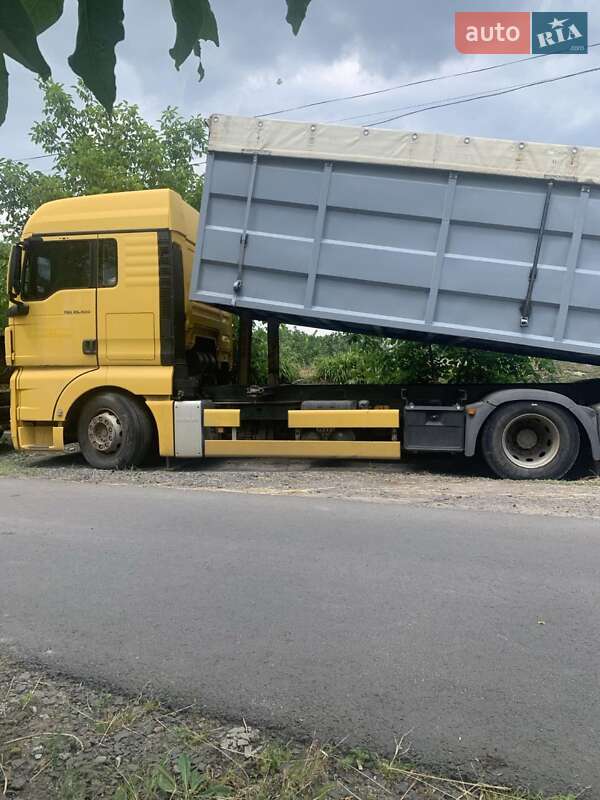 Контейнеровоз MAN TGX 2011 в 