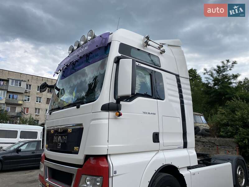Тягач MAN TGX 2009 в Рівному