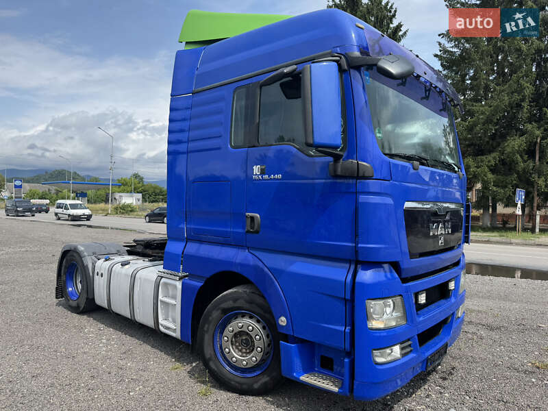 Тягач MAN TGX 2010 в Хусте