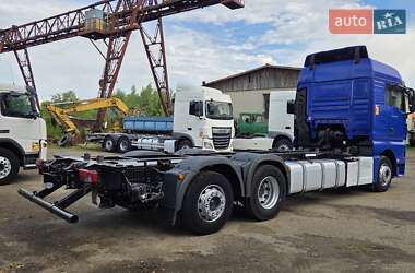 Контейнеровоз MAN TGX 2017 в 