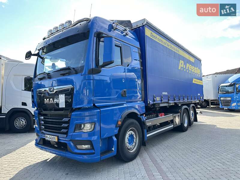 Контейнеровоз MAN TGX 2021 в Залещиках