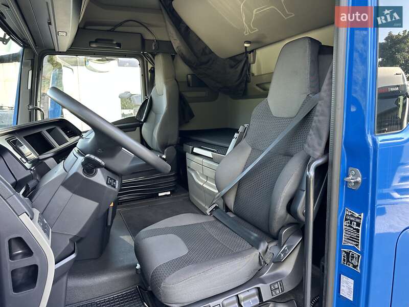 Контейнеровоз MAN TGX 2021 в Залещиках