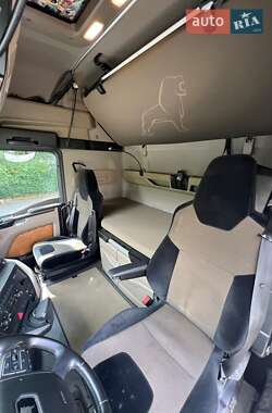 Контейнеровоз MAN TGX 2021 в 