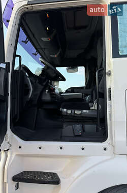 Тягач MAN TGX 2011 в 