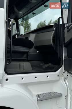Контейнеровоз MAN TGX 2021 в 