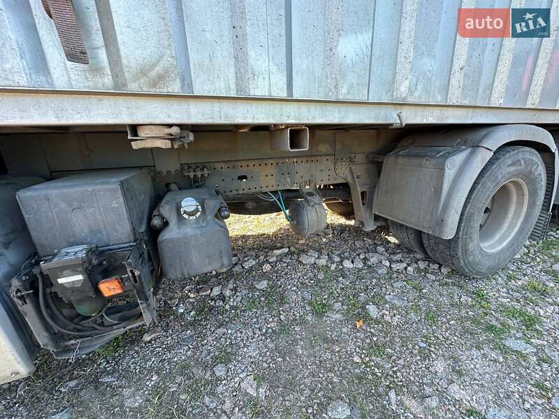 Контейнеровоз MAN TGX 2009 в Києві