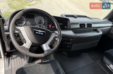 Тягач MAN TGX 2012 в 
