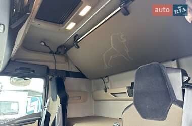 Контейнеровоз MAN TGX 2021 в 