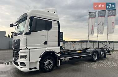 Контейнеровоз MAN TGX 2021 в 