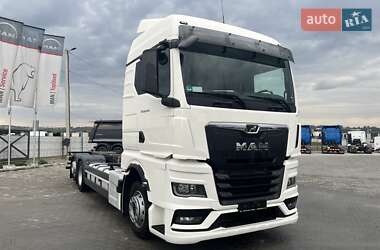Контейнеровоз MAN TGX 2021 в 