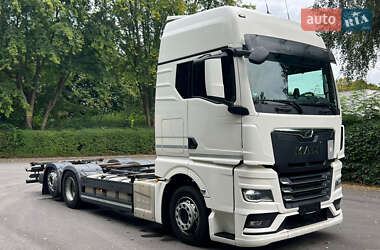 Контейнеровоз MAN TGX 2021 в 