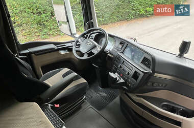 Контейнеровоз MAN TGX 2021 в 