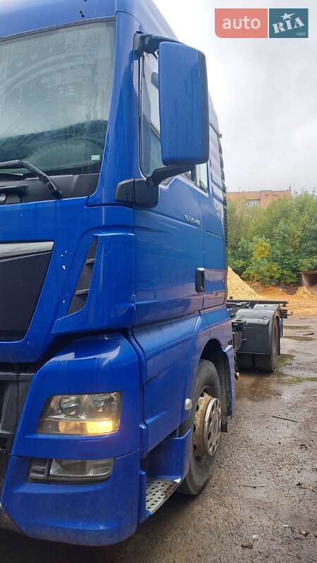 Контейнеровоз MAN TGX 2016 в Рівному