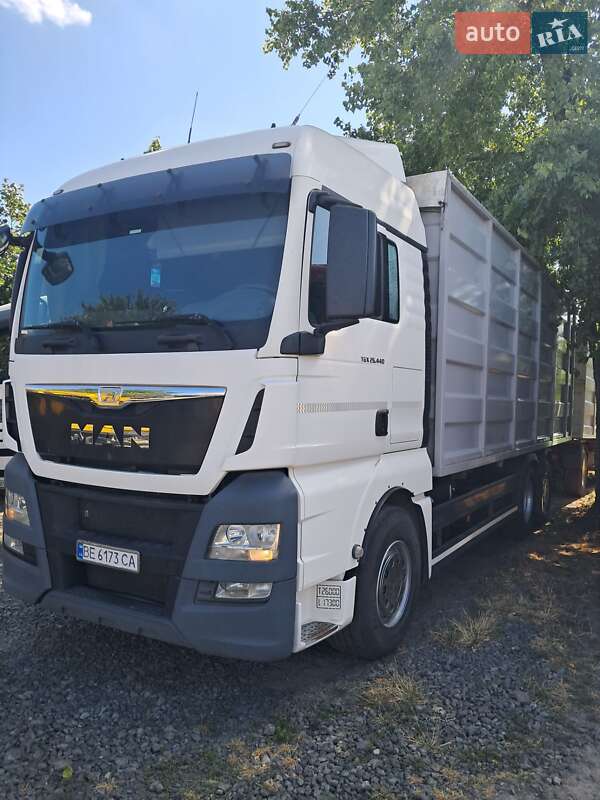 Контейнеровоз MAN TGX 2014 в Первомайську