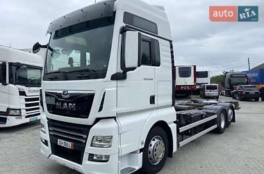 Контейнеровоз MAN TGX 2020 в 