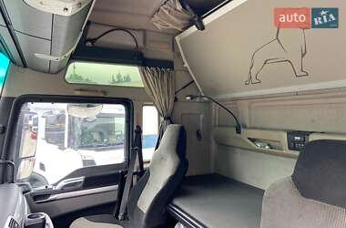 Контейнеровоз MAN TGX 2020 в 
