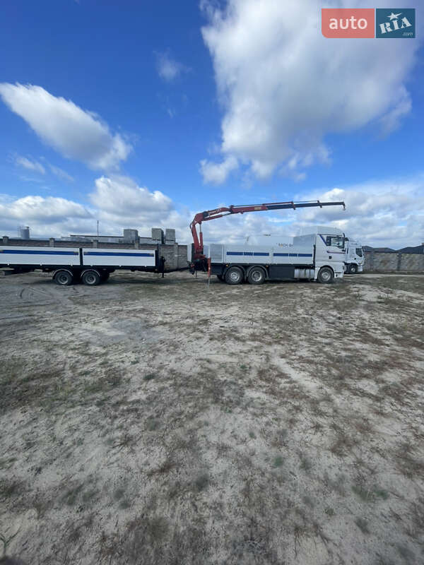 Борт MAN TGX 2004 в Сарнах