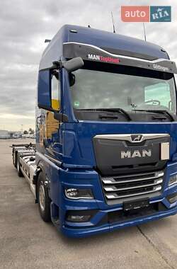 Контейнеровоз MAN TGX 2021 в 