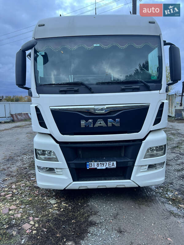 Контейнеровоз MAN TGX 2014 в Полтаве