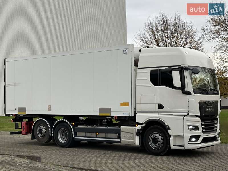 Контейнеровоз MAN TGX 2022 в Житомирі фото 19 Контейнеровоз MAN TGX 2022 в Житомирі